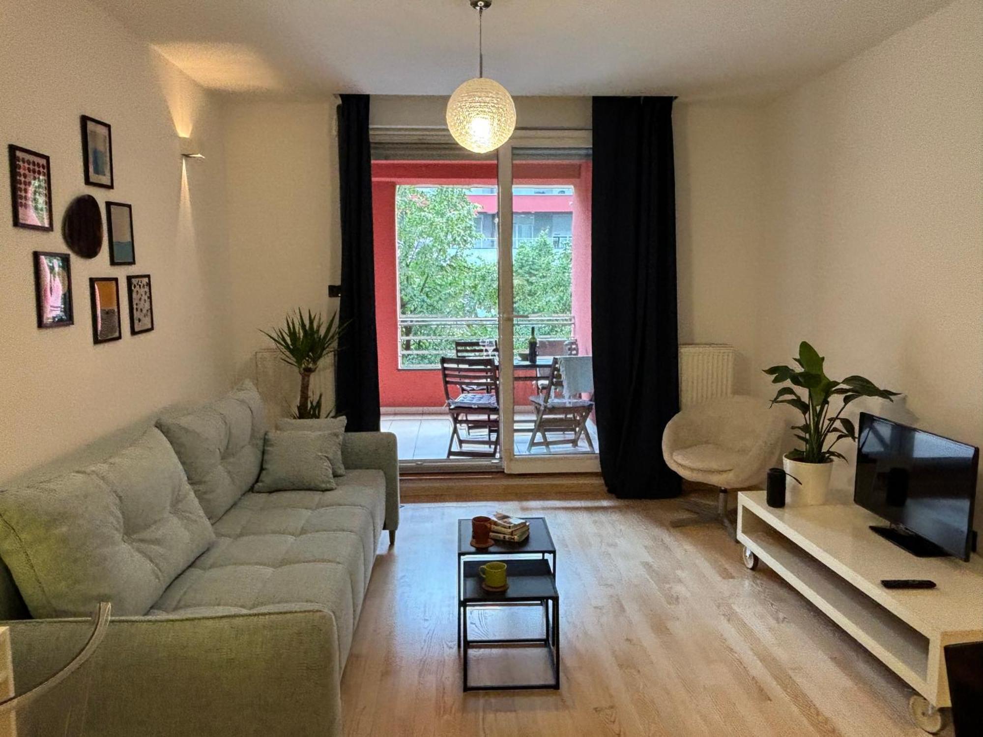 Terrace Bliss Apartment With Free Garage Загреб Екстериор снимка