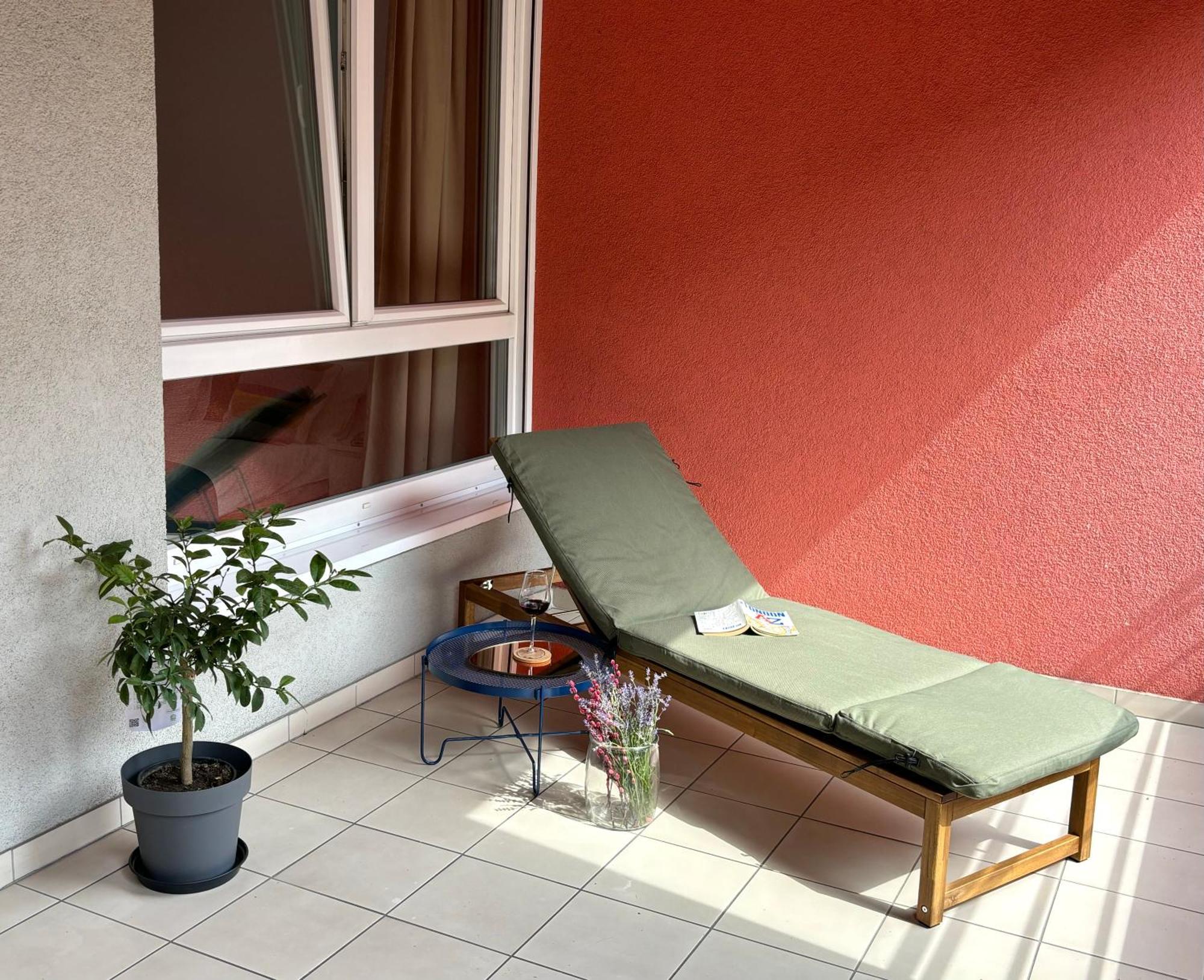 Terrace Bliss Apartment With Free Garage Загреб Екстериор снимка
